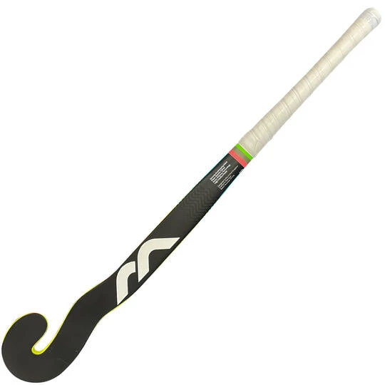 Mercian Genesis Znake Junior CF15 Goalkeeping Composite Hockey Stick, Yellow 4 Mercian Genesis Znake Junior CF15 Goalkeeping Composite Hockey Stick, Yellow - Image 4