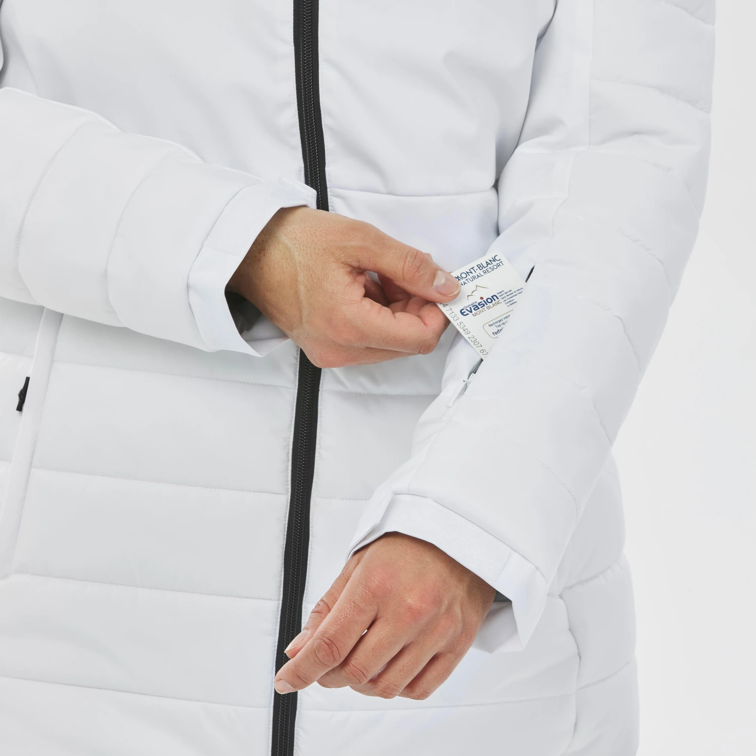 WEDZE Women's Mid-Length Warm Ski Jacket 100 7 WEDZE Women's Mid-Length Warm Ski Jacket 100 - Image 7