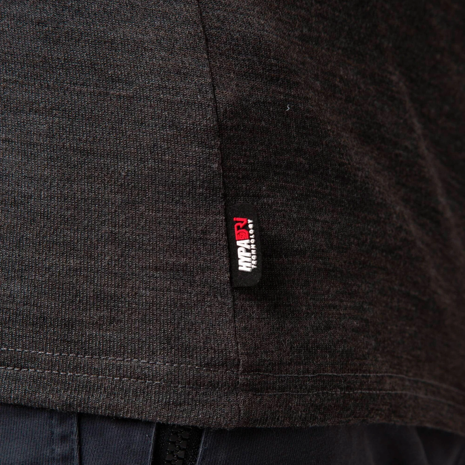 Bodyfit Pro Zip Neck Black 4 Bodyfit Pro Zip Neck Black - Image 4